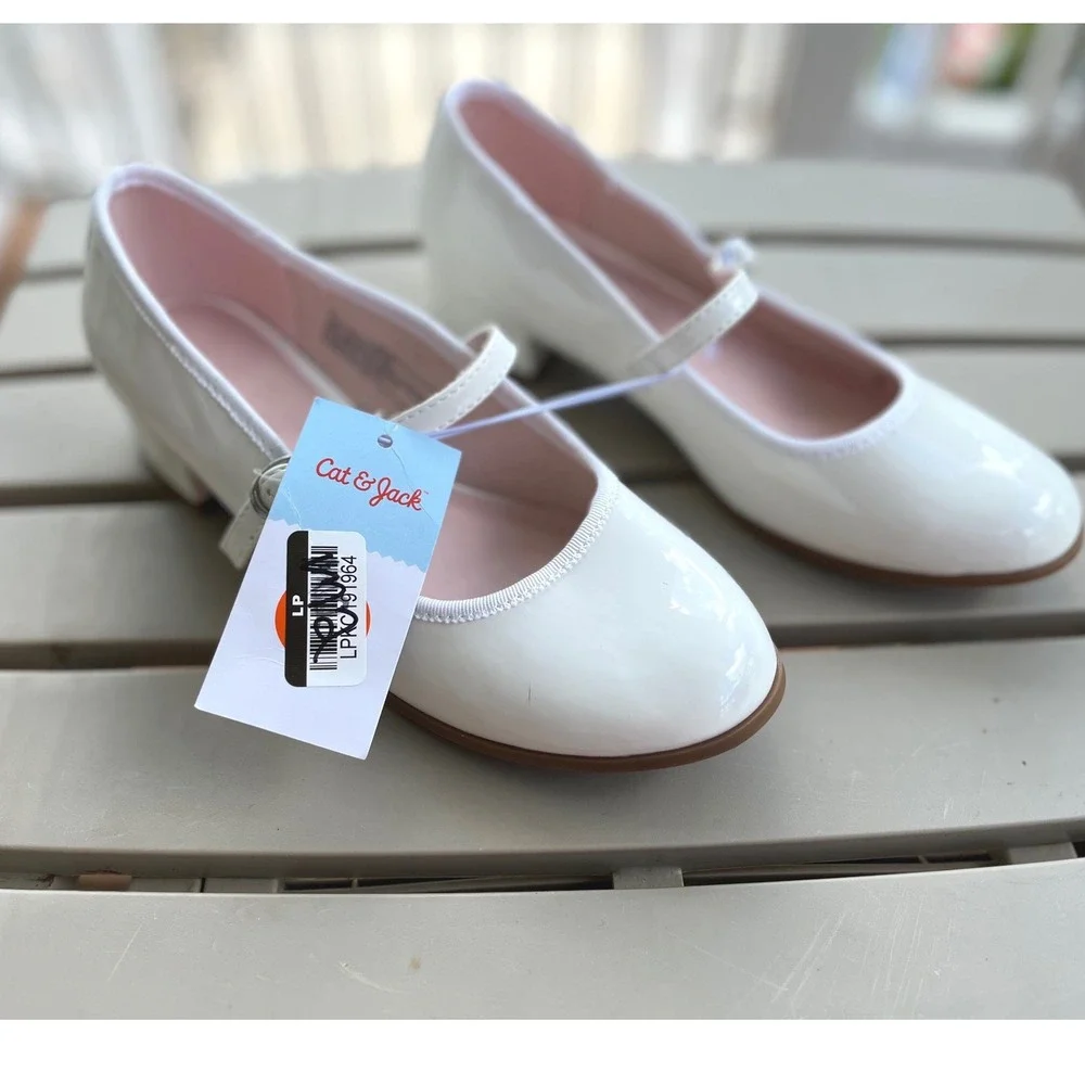 Cat & Jack Avi Kids White Patent Mary Jane Dress Shoes Size 3 Buckle Strap NEW